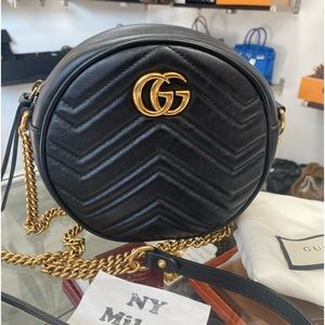 GUCCI
Calfskin Matelasse Mini GG Marmont Round Shoulder Bag Black